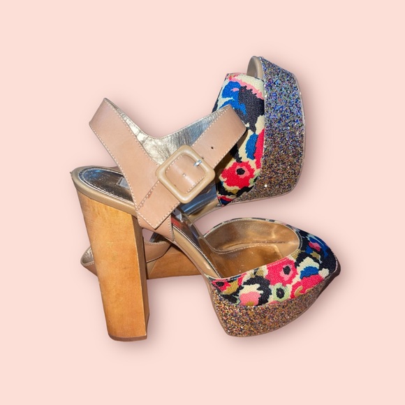 Steve Madden Jilly
Floral Glitter Platform size 10 - Picture 2 of 6